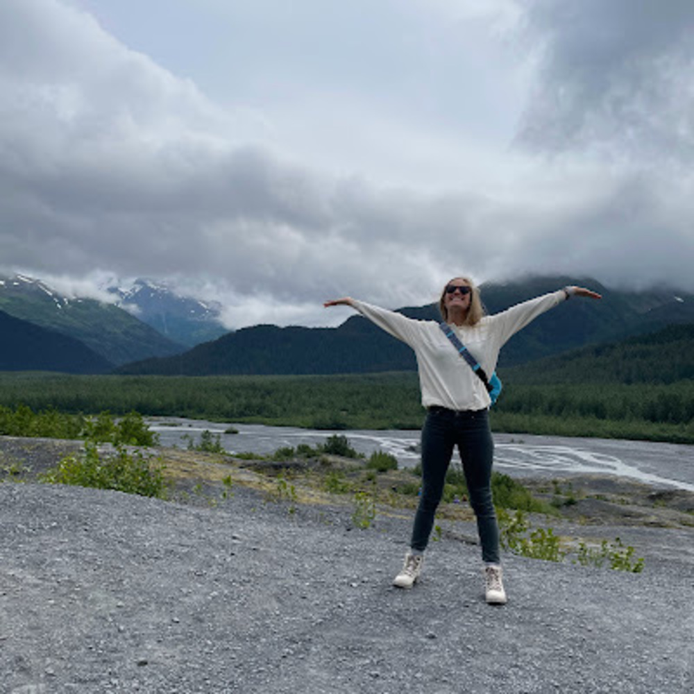 Meet your Posher, Kelsey